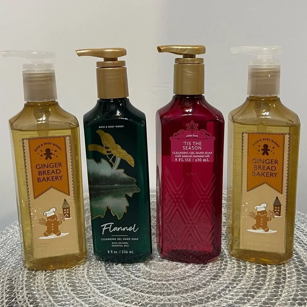 BBW Tis The Season, Flannel and 2 Gingerbread Bakery Gel Hand Soap set of 4 NWT